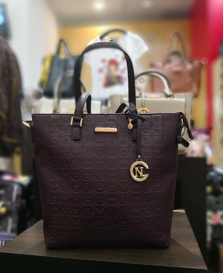 Bolso Negro