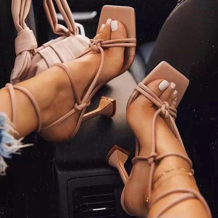 Miniature : Heeled sandals for women