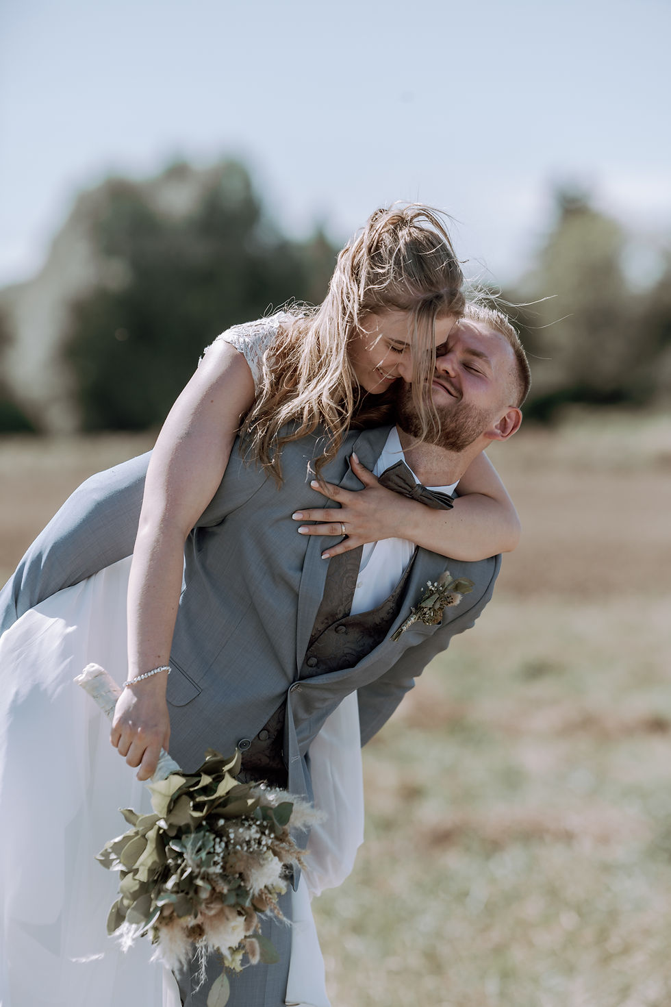 verliebtes Brautpaar