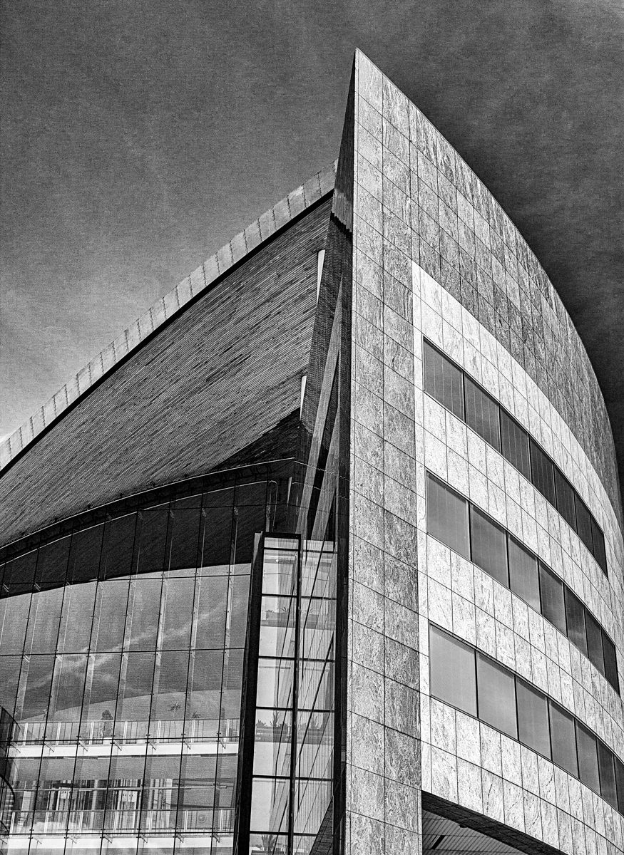 2nd DPI - Angela Bonner - Cardiff Bay Building