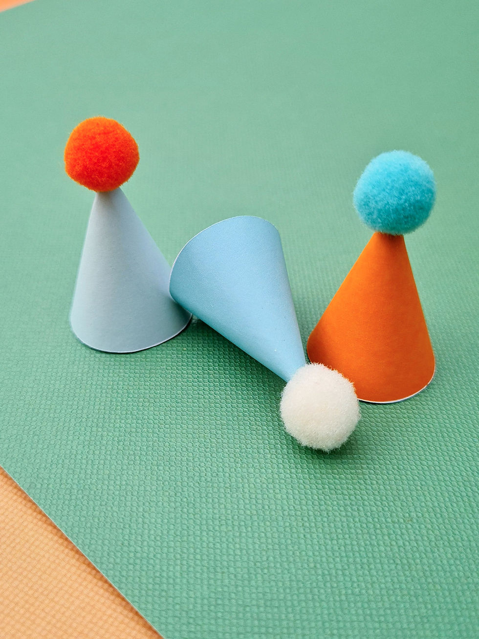 Miniatura: Mini Chapéus