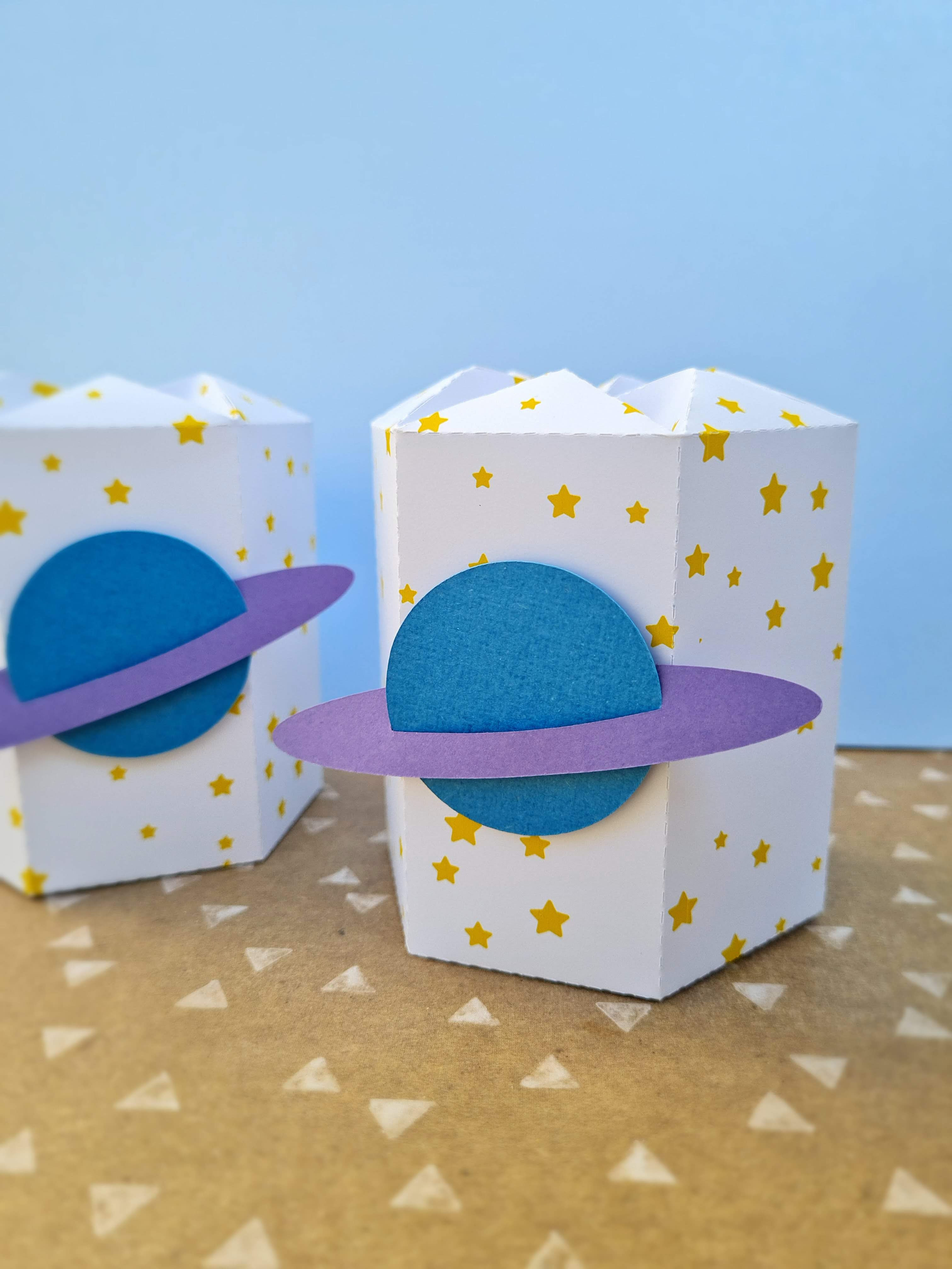 Caixa Personalizada Saturno