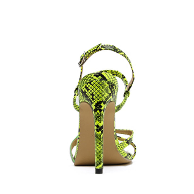 Thumbnail: printed heels