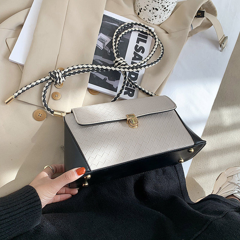 Thumbnail: handbag