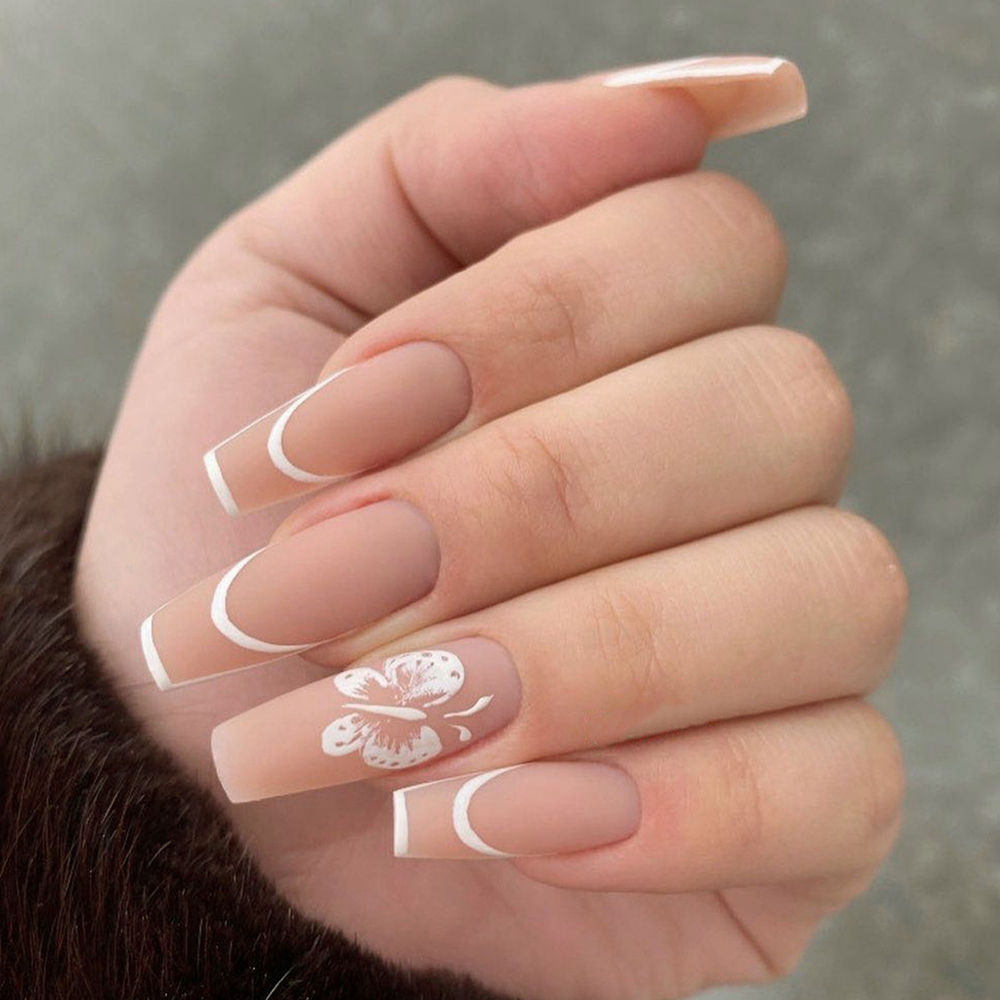 designed nails