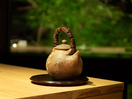 清め箸に宿る祈り―軽井沢「くろいわ無二」植物が奏でる懐石の調べ―