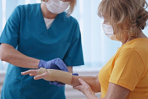SeniorFracture_img.jpg