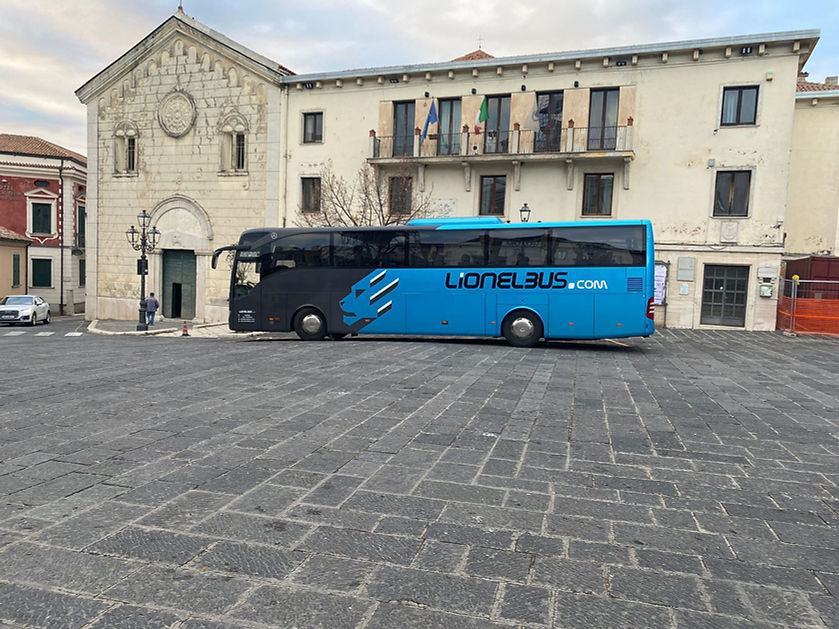 lionelbus.jpeg