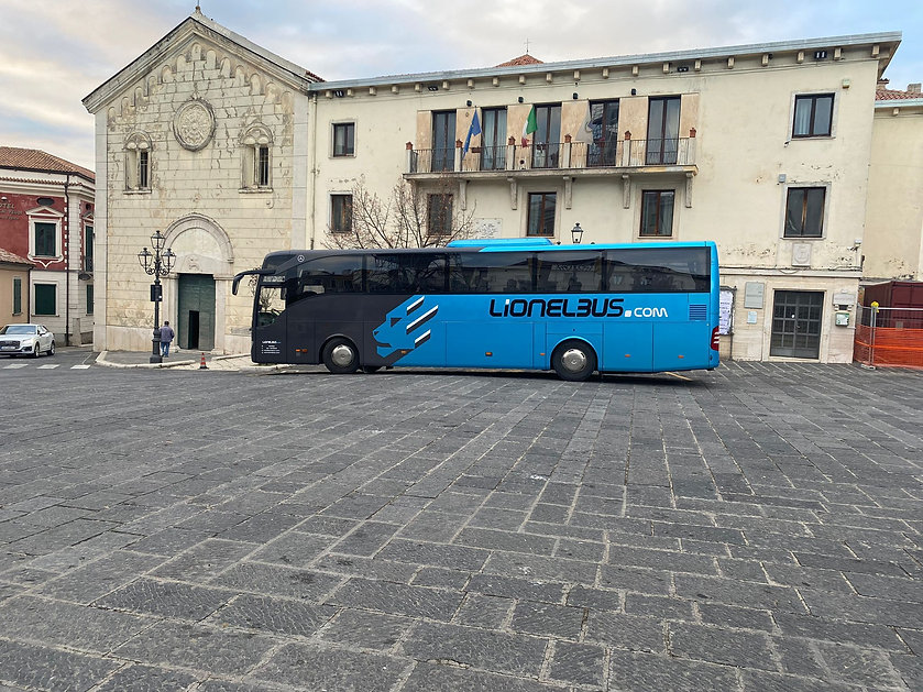 lionelbus.jpeg