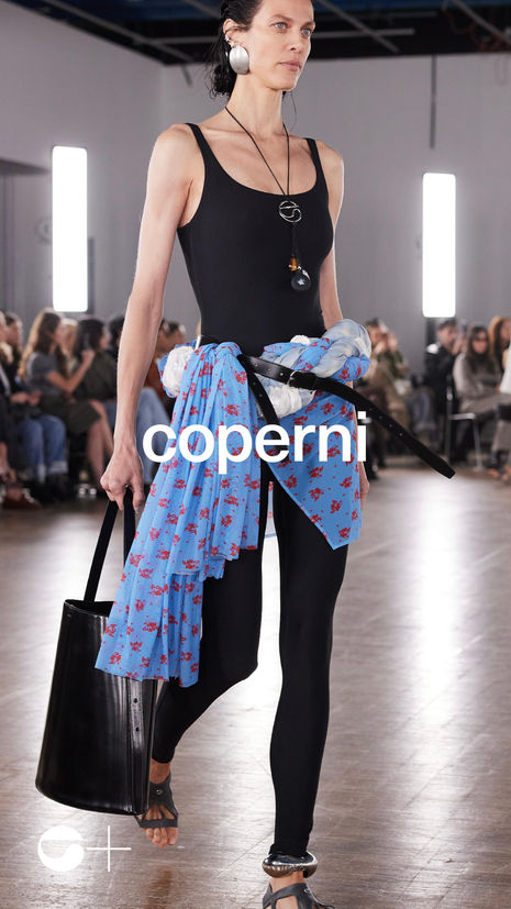 Coperni_show1.jpg