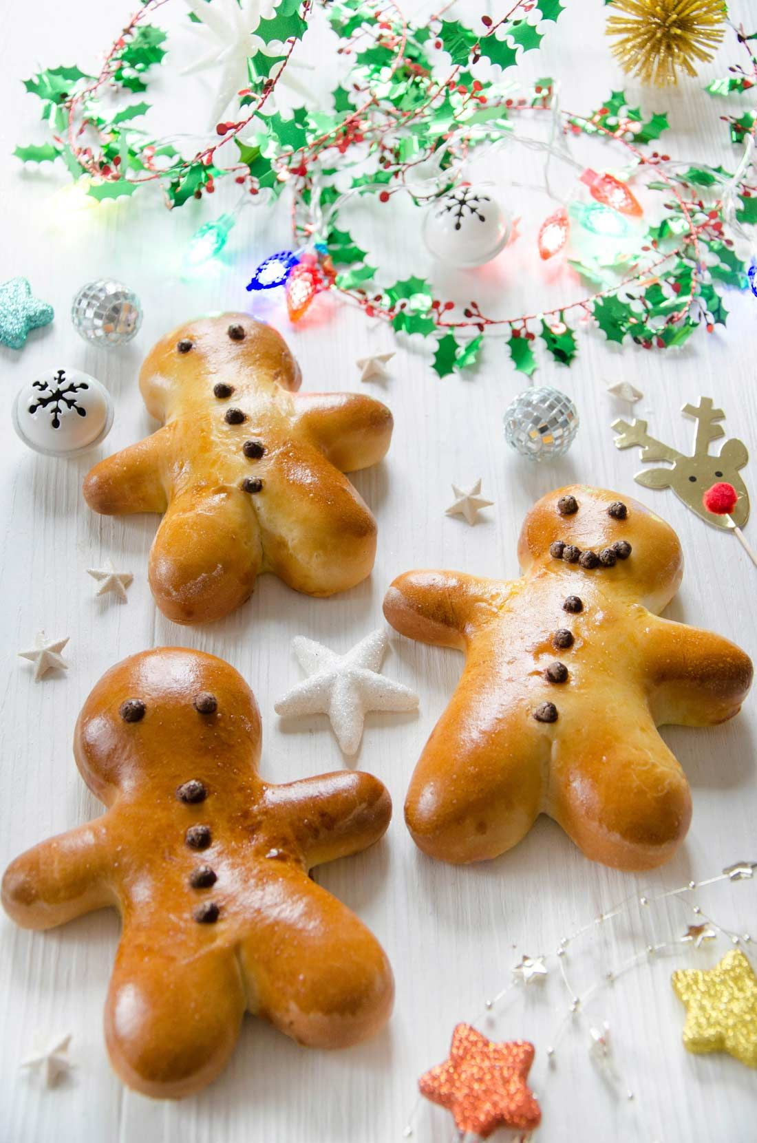 Bonhommes Saint-Nicolas & Gâteau de Verviers