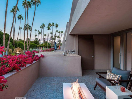 Modern Vacation Rental Condo in the Heart of Palm Springs, CA