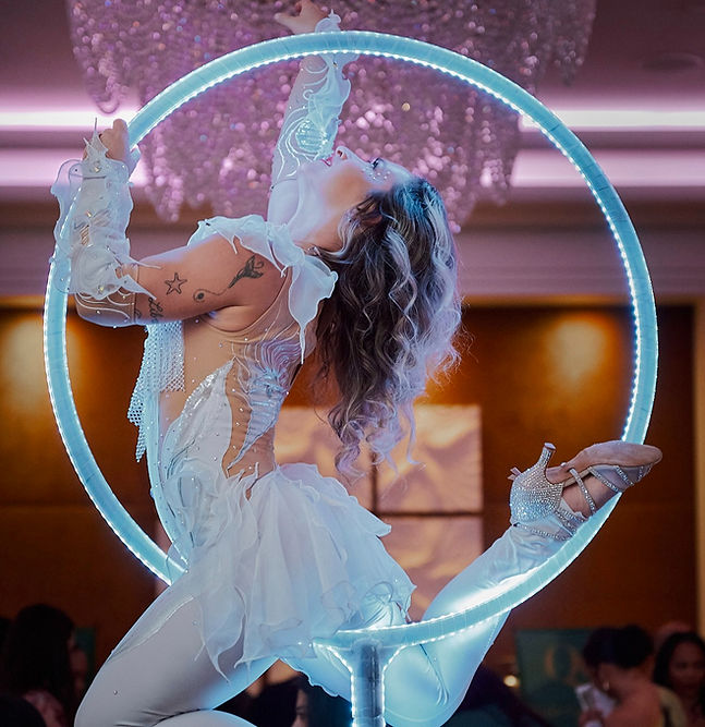 Lollipop Lyra Aerialist