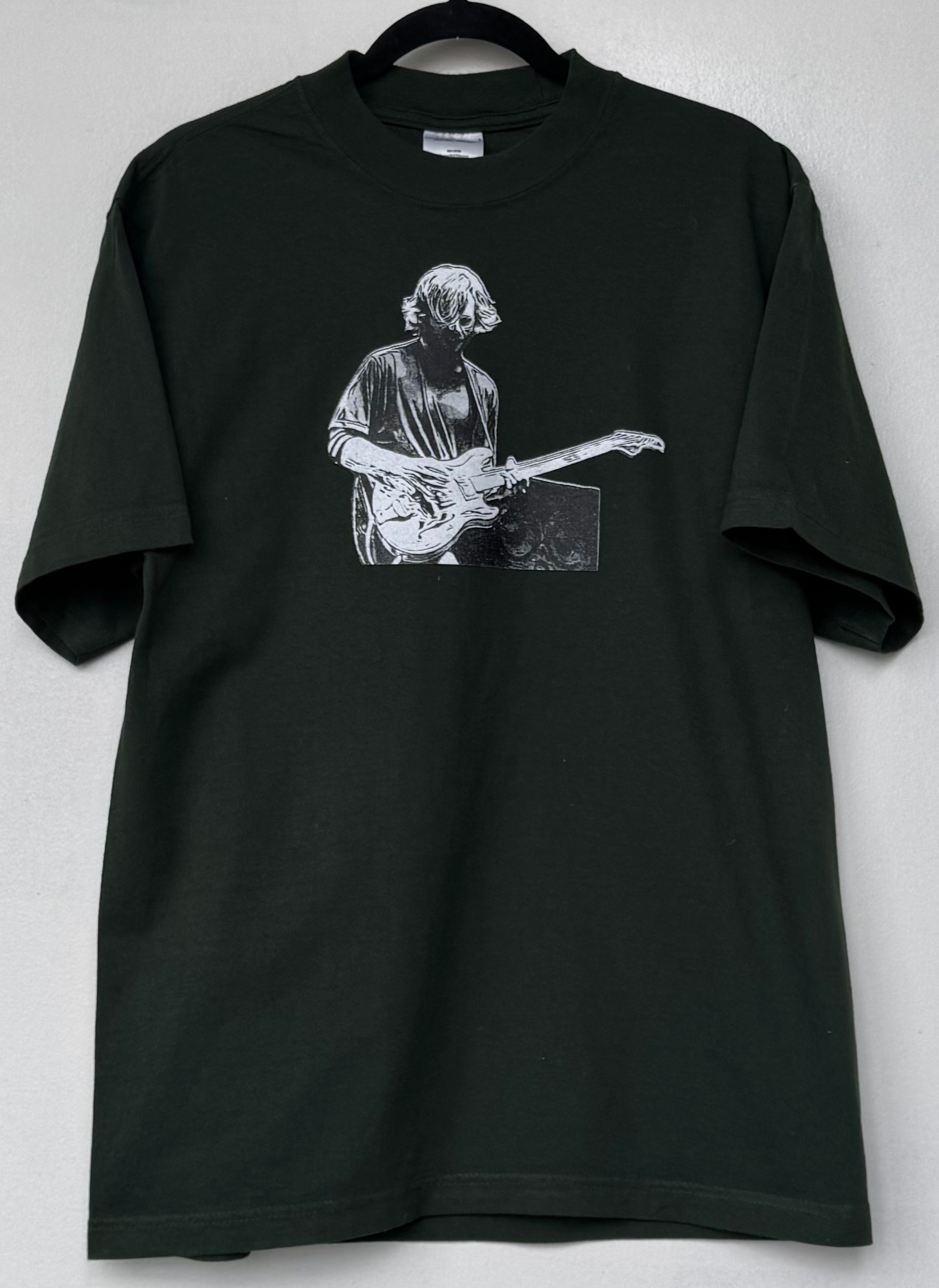 ERNIE w HIS AXE on MOSS SHAKA WEAR 100% Cotton