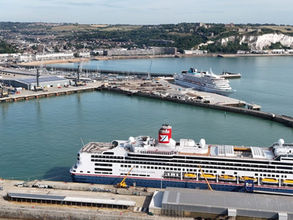 Dover becomes UK’s 1st net-zero port 25 years ahead of government’s maritime target