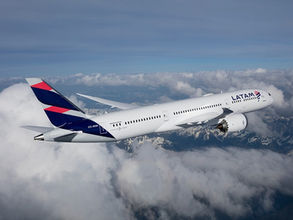 Colombia moves towards more sustainable aviation with agreement between Fedepalma, LATAM Airlines