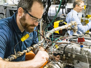 Fairbanks Morse Defense, ORNL collaborate to develop alternative-fuel technology for marine engines