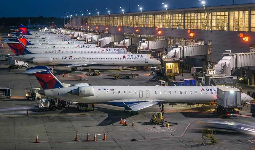 Delta hub at Detroit airport receives 1st SAF delivery