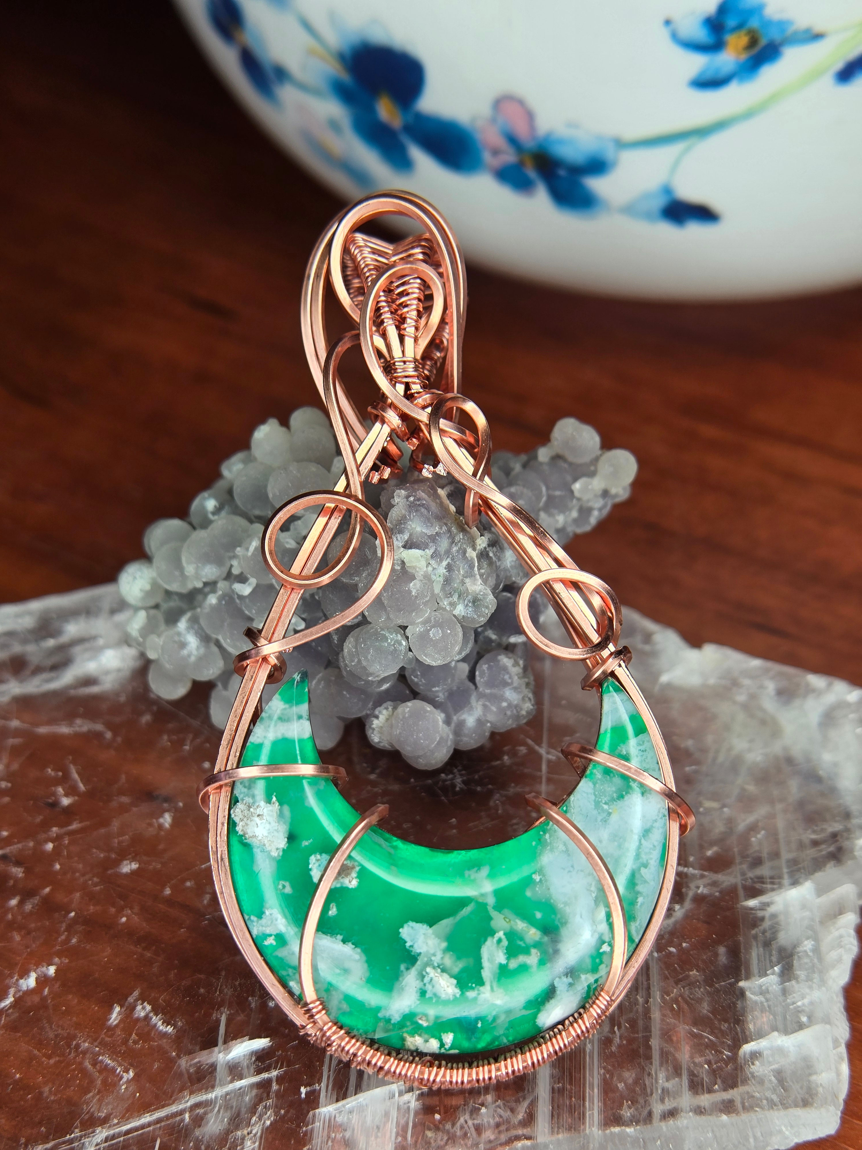 Moss agate doublet moon