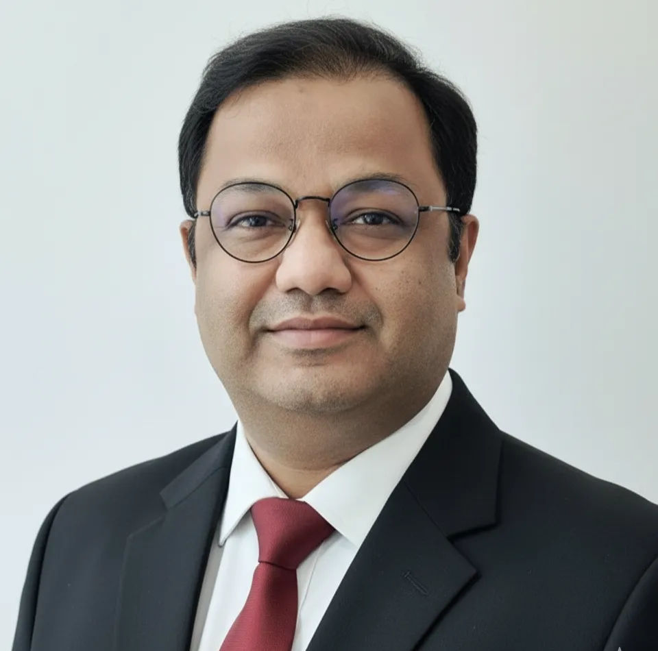 Prasad Salaskar-Advisor.webp