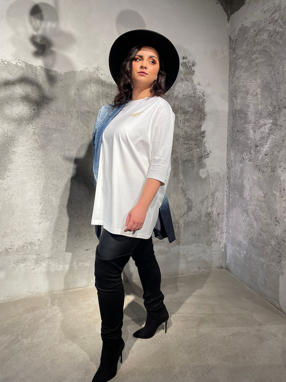 Thumbnail: Blouse CourageIsGold