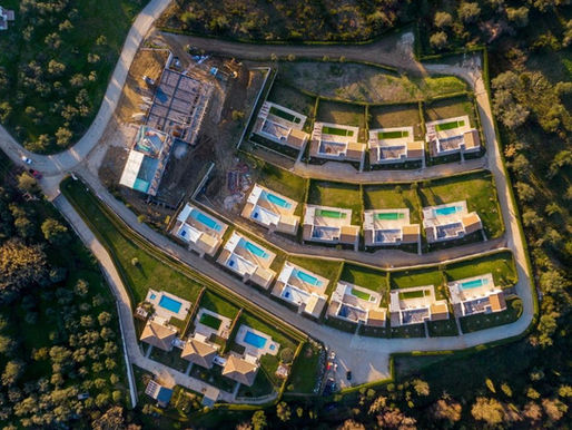 Van zwembad droom naar stille nachtmerrie 