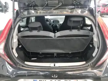 Thumbnail: Toyota Aygo 1.0 VVT-i 72ch x-play 5p Euro 6
