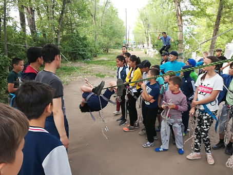 Достық лагері