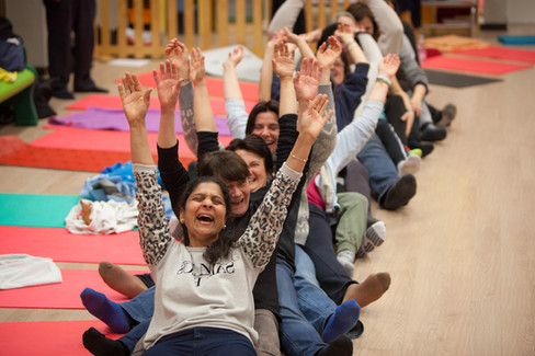 Laughter-Yoga-11.jpg