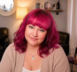Becca providing intuitive guidance sessions at East Coast Apothecary