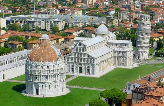 piazza dei miracoli-6.jpg