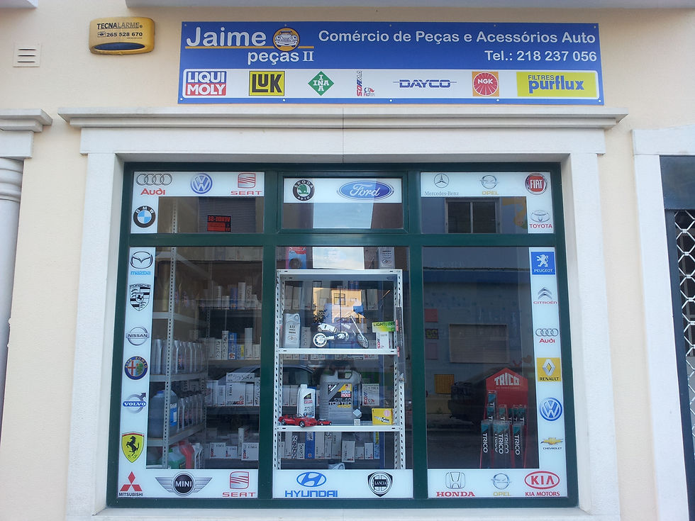 Decoração Montra e Placa PVC