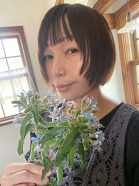 夏目みか.jpeg