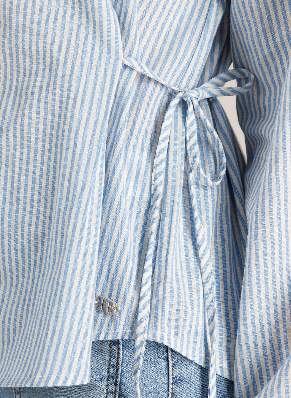 Thumbnail: IVY Beau blouse Vien powder blue/offwhite