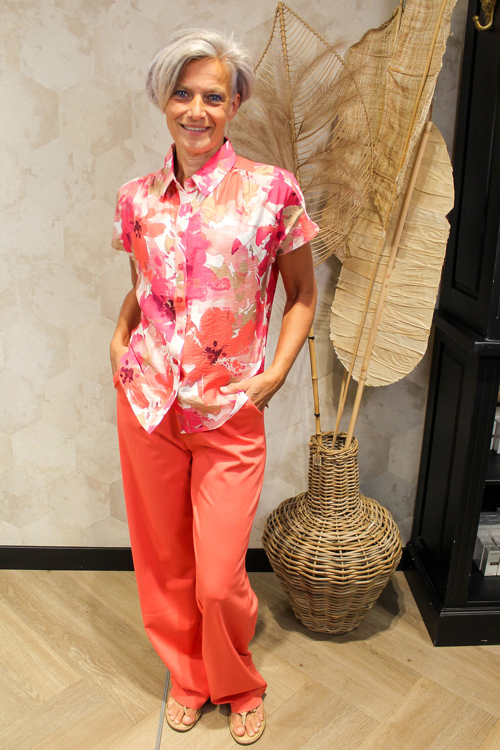 Thumbnail: CS The Label blouse Lale  sunkissed coral/berry fuchsia