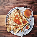 Crepes-bretonnes-caramel-au-beurre-sale.jpg