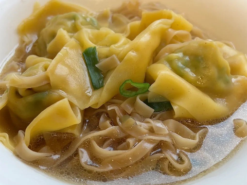 Wonton Soup. The Hong Kong Lady. Podcasting.