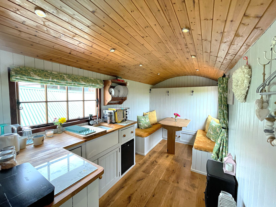 Shepherd Hut Holiday North Cornwall