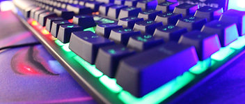 Teclado Gamer S-Mecânico RGB c/Software