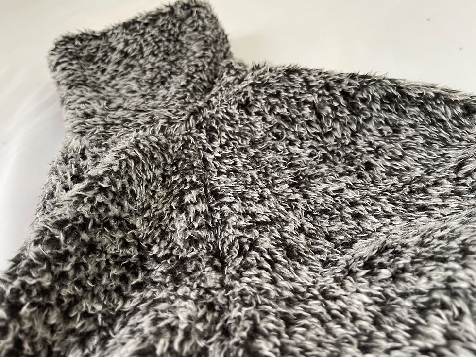 サムネイル： ムックボアのシンプルロンパース