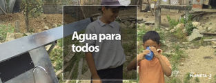 Paneles solares que generan agua potable