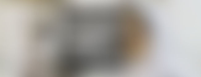 Joven egipcia recicla plástico para producir biocombustible