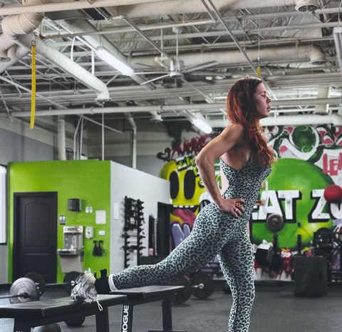 Private sessions at Sweat Zone provide one-on-one coaching focused on your specific goals. Each session is tailored to your strength level, fitness needs, and performance targets while giving you direct guidance, accountability, and expert instruction.