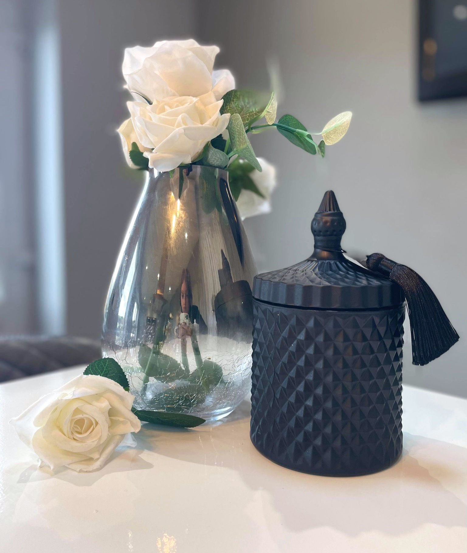 Large Geometric Black Matte