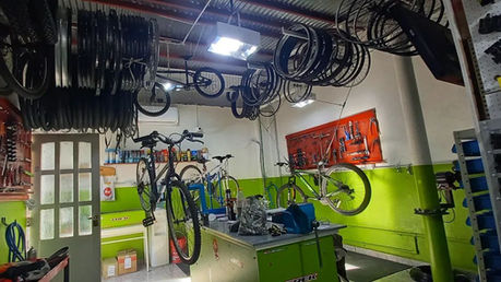 Bicicletería Picapiedras, más de 15 años cuidando las pedaleadas neuquinas