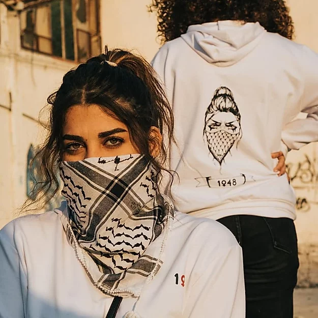 الصورة المصغرة: المرأة ثورة