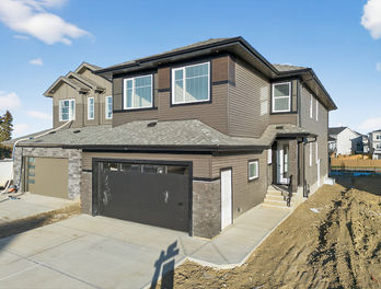 Siding, Soffit Fascia, Eavestrough, Lux Panels, Siding Installation, Soffit Fascia Installation, Eavestrough Installation, Board & Batten Installation, Board and Batten