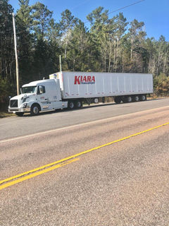 Full truckload (FTL) delivery service by Kiara Transport in Alberta