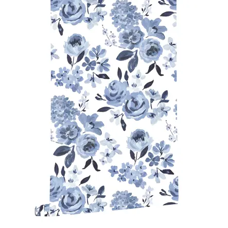 Caitlin Wilson Design
Highland Floral Wallpaper
