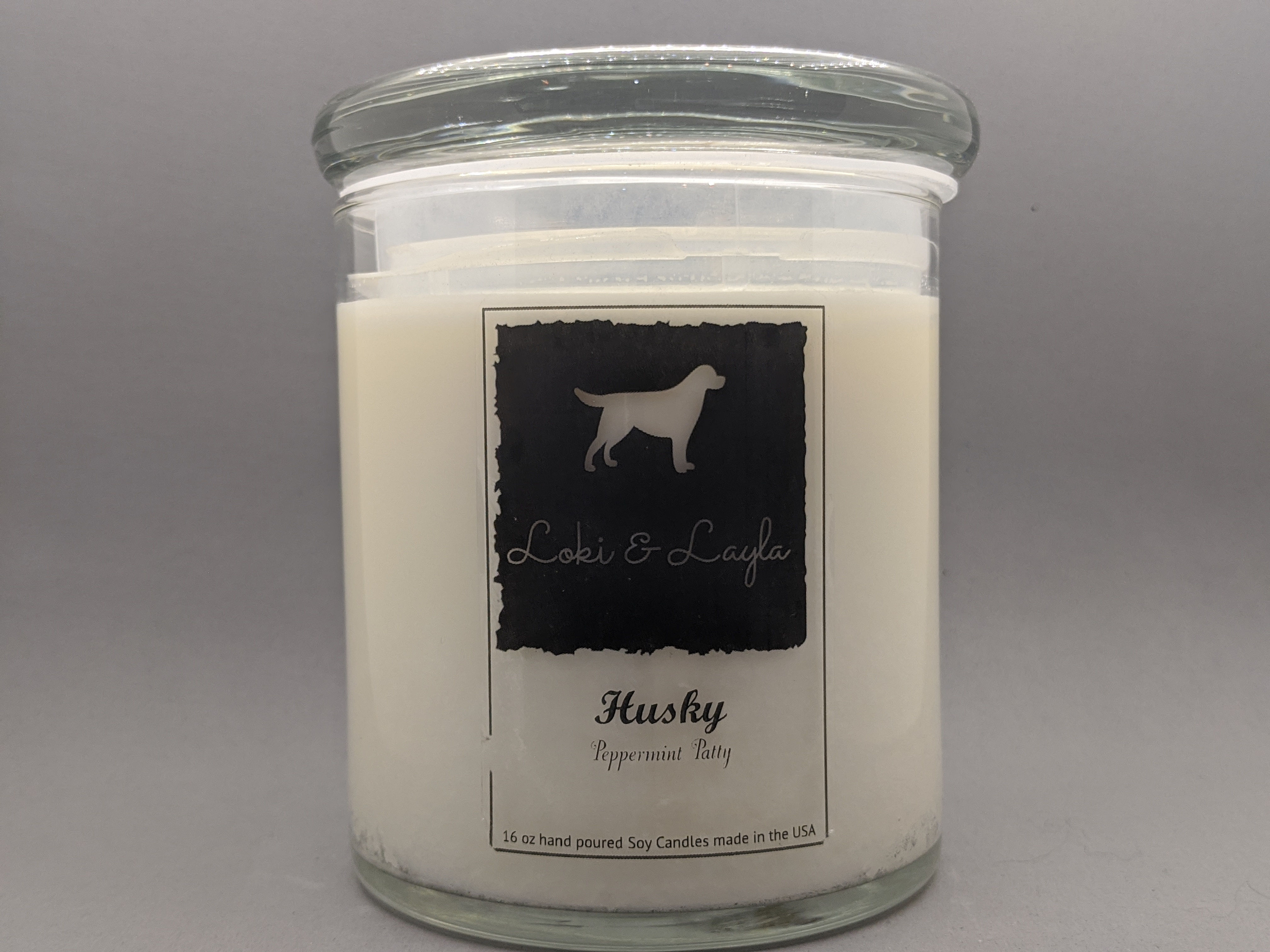 Husky - Peppermint Patty 16.5oz candle